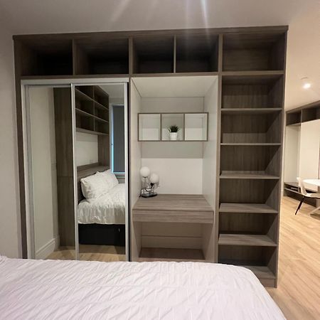 London Heathrow Airport Apartment Voyager House Terminal 12345 - Ev Electric And Parking Available! Hillingdon Exterior photo